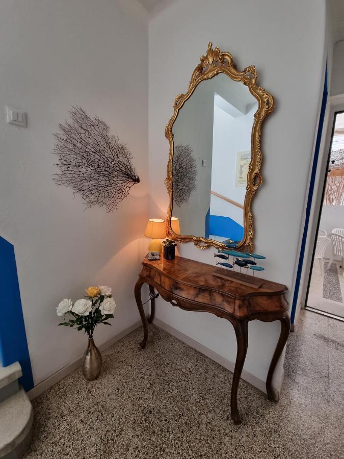 Villa Lisa - La Quiete E Il Profumo Del Mare Grado Exteriör bild